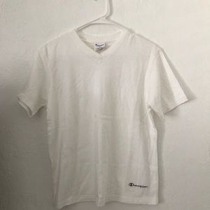 Champion V-Neck